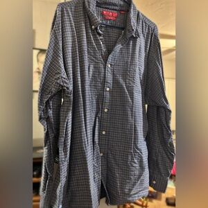 Daniel Cremieux Navy Checkered Button Down Shirt